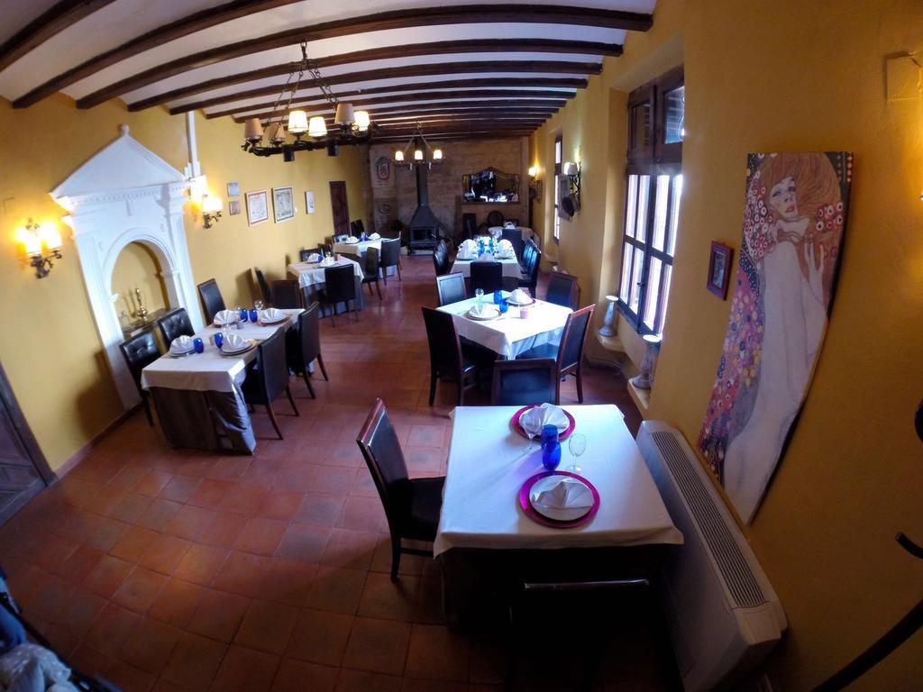 Hospederia Virgen De La Fuente Hotel Penarroya De Tastavins Exterior photo